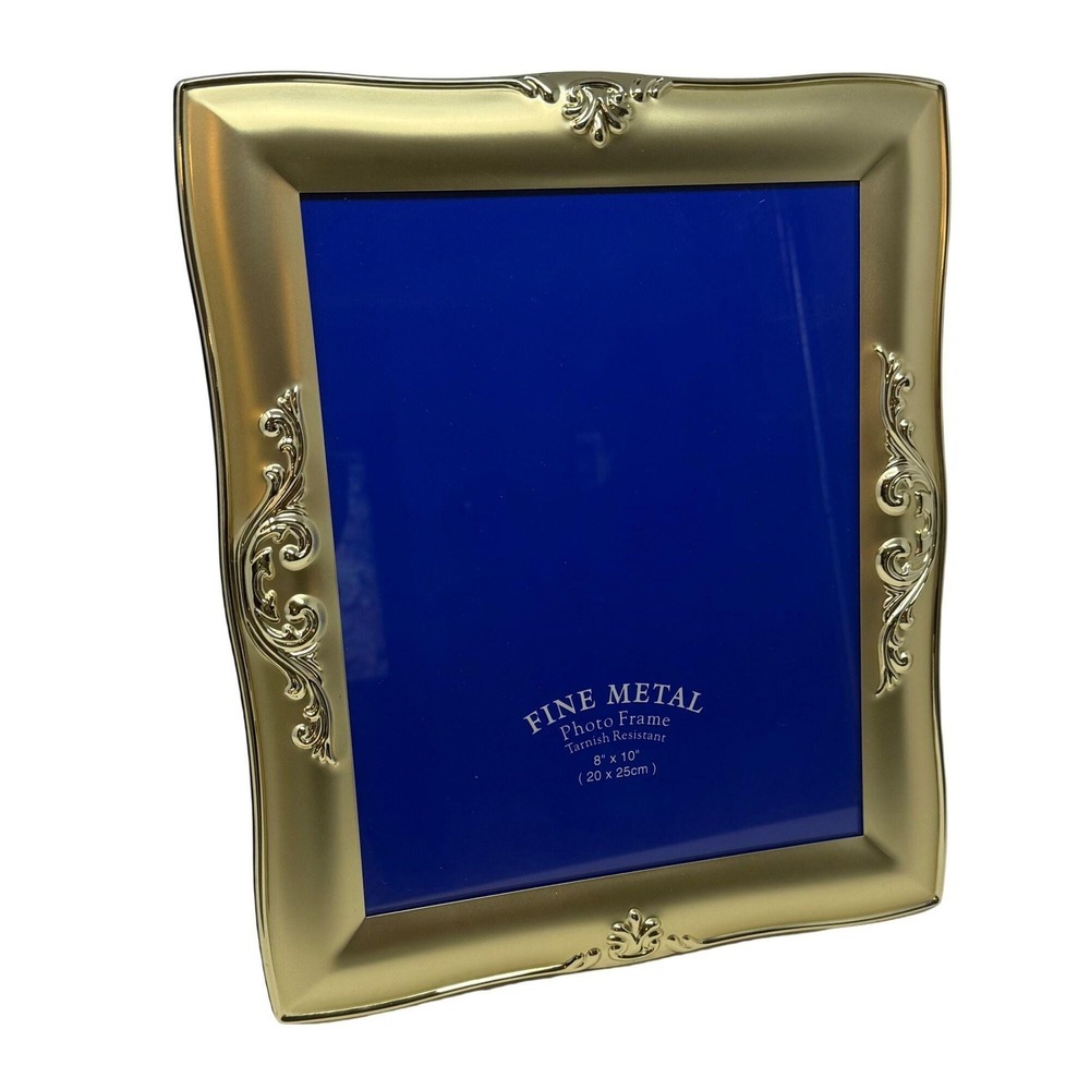 Vintage Gold Tone Ornate Picture Frame‎ 8x10 Velvet Back Tabletop Wall 1980s